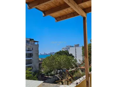 ბინა იყიდება 2008 Durres AL