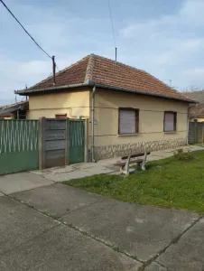 სახლი იყიდება 5800 Mezőkovácsháza HU