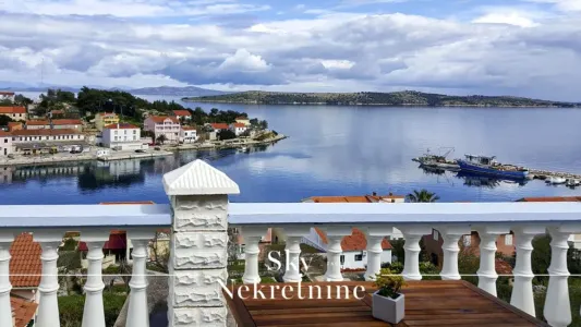 ვილა იყიდება 23281 Dugi otok HR