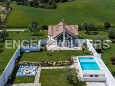 ვილა იყიდება 01014 Montalto di Castro (VT) IT