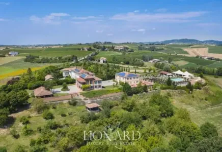 სხვა იყიდება 15049 Vignale Monferrato IT